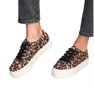 Steve Madden Emmi Platform Sneakers Size 8.5